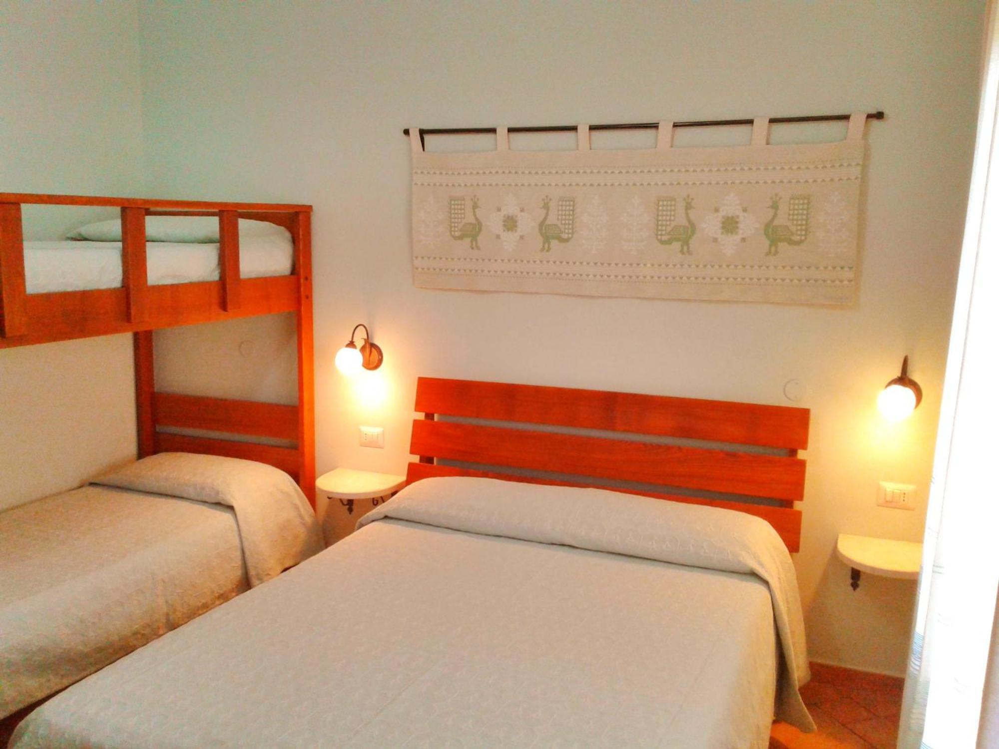 Nuraghe Bianco Bed & Breakfast Santa Maria la Palma Dış mekan fotoğraf