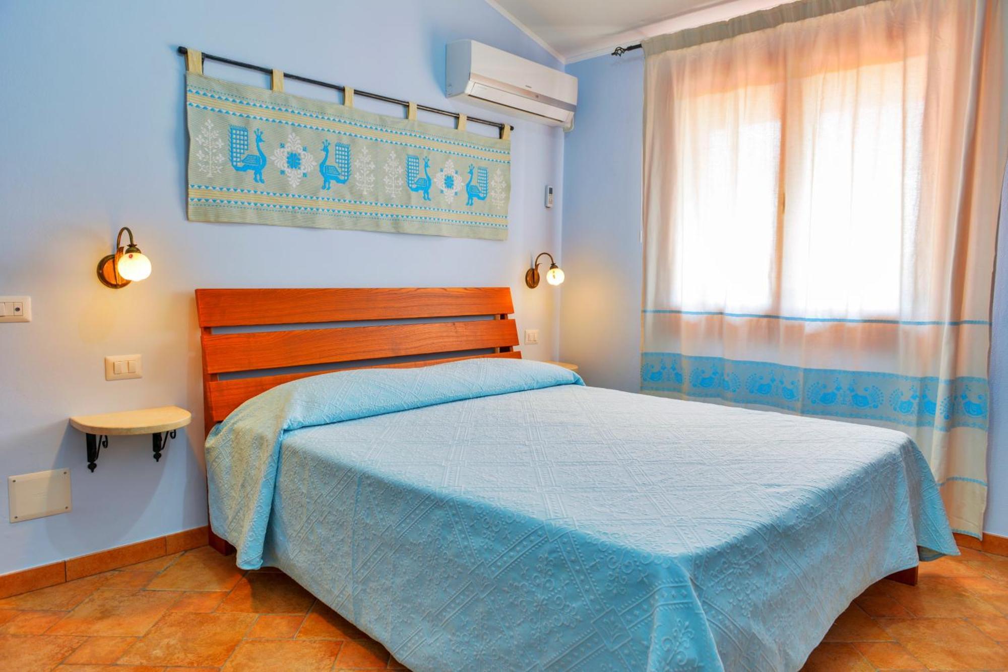 Nuraghe Bianco Bed & Breakfast Santa Maria la Palma Dış mekan fotoğraf
