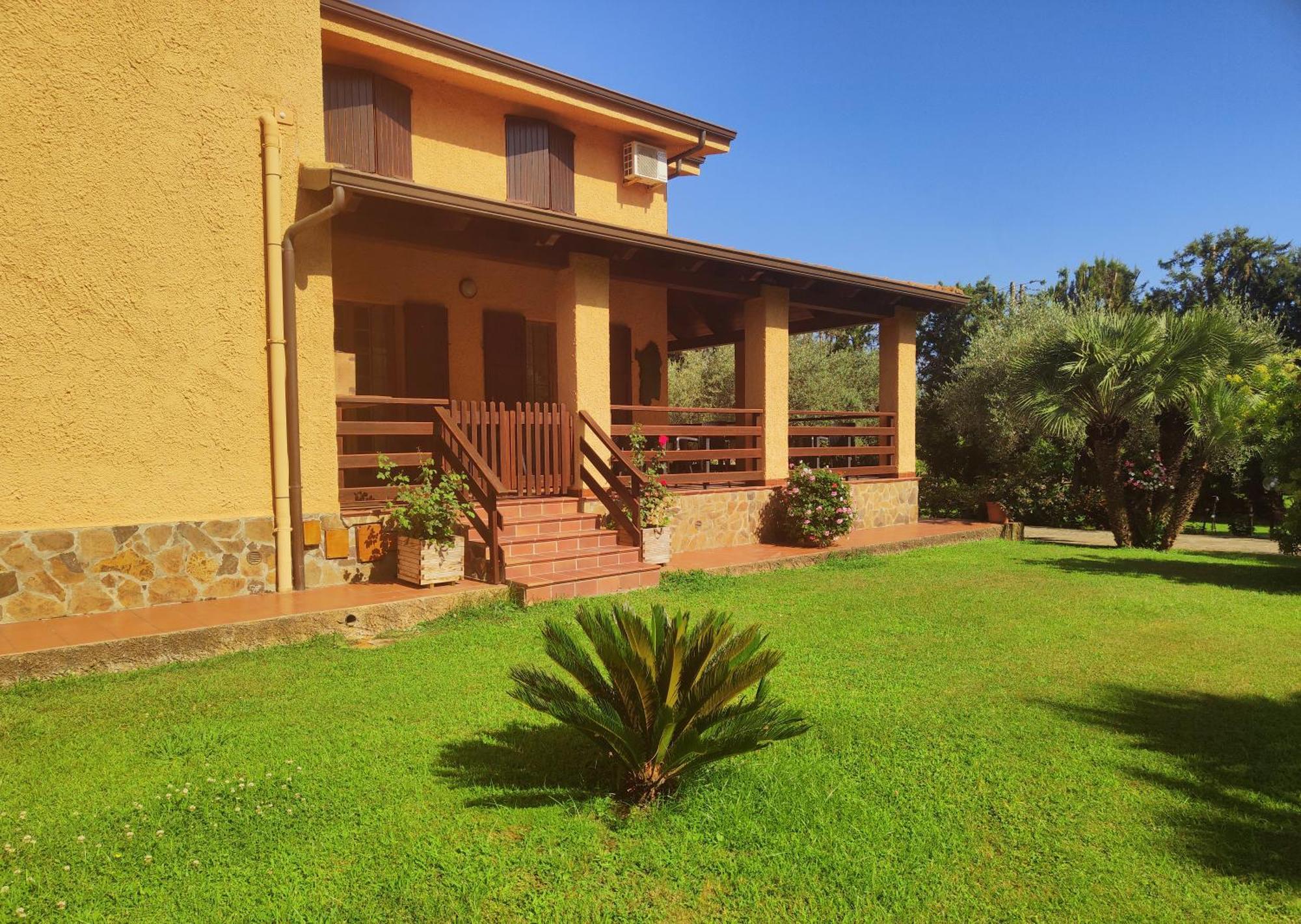 Nuraghe Bianco Bed & Breakfast Santa Maria la Palma Dış mekan fotoğraf