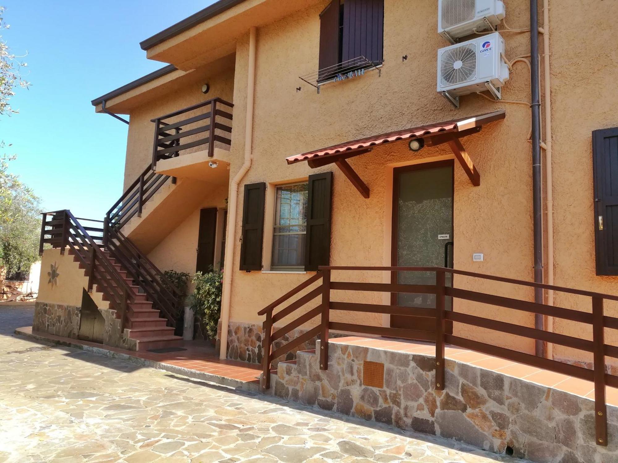 Nuraghe Bianco Bed & Breakfast Santa Maria la Palma Dış mekan fotoğraf